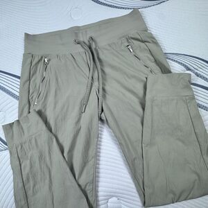 Athleta Trekkie North Jogger Women 8 Tan Performance Hiking Trail Outdoor